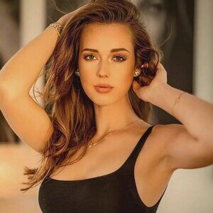 Meet your Posher, Gwen